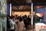 独占七夫百年典藏首渡重洋 124套英国工艺美术运动珍品亮相天津