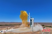 独占七夫我国首颗地球物理场探测业务卫星“张衡一号”02星成功发射